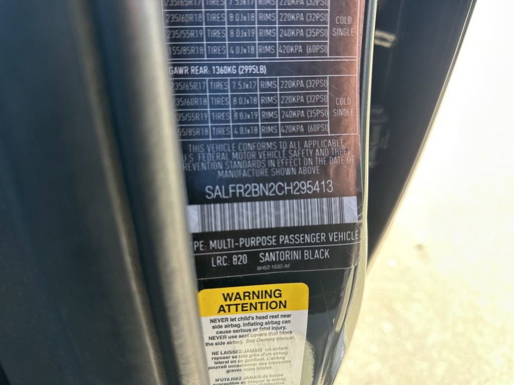 Used 2012 Land Rover LR2 HSE image 36