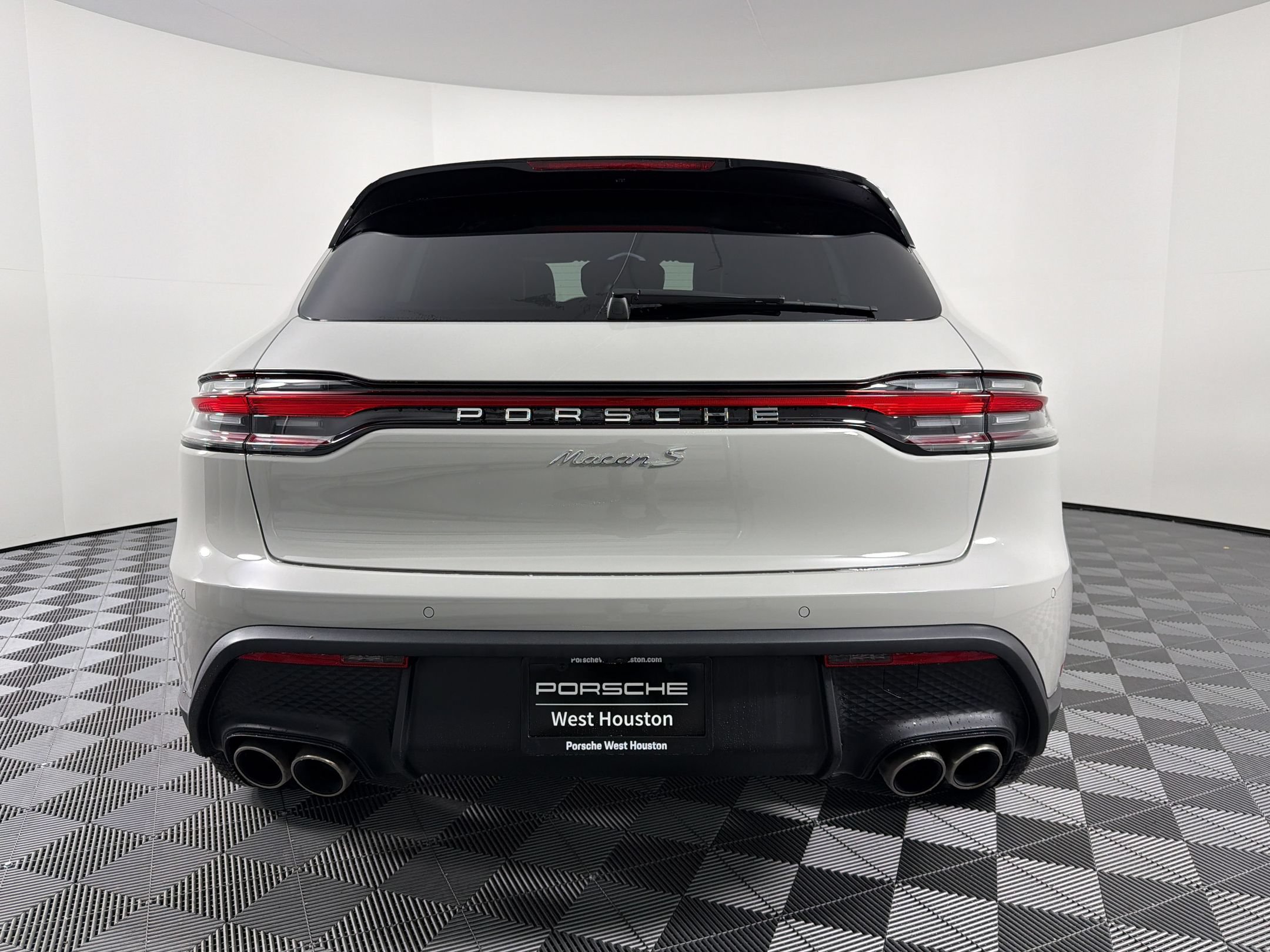 New 2026 Porsche Macan S AWD/4WD image 8