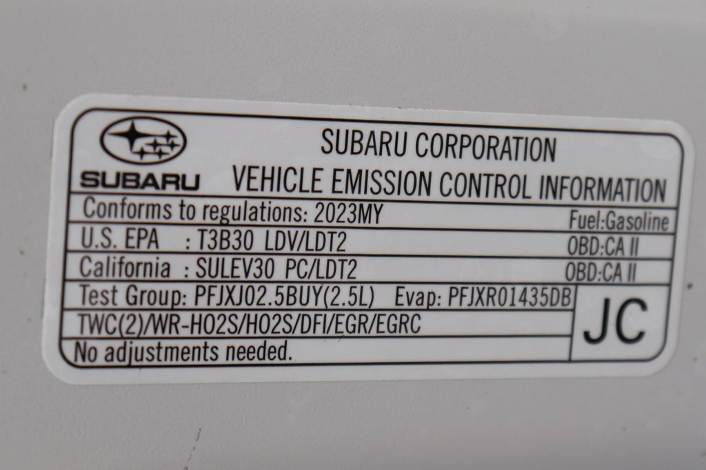 Used 2023 Subaru Outback Premium image 41