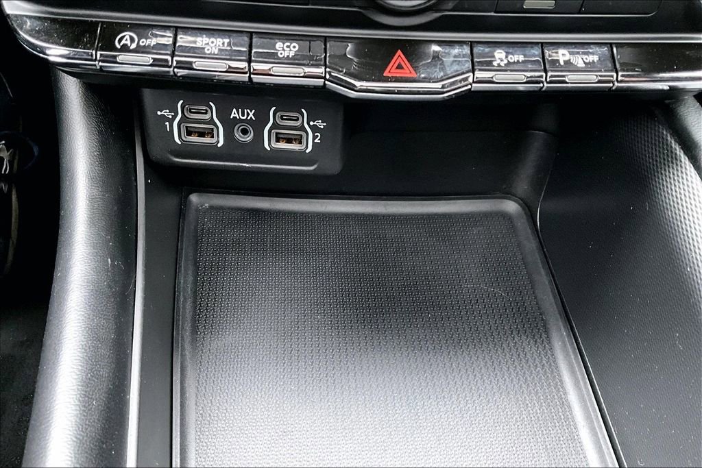 Used 2021 Dodge Durango GT image 34