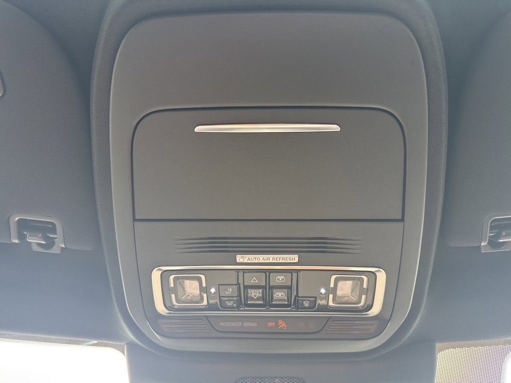 New 2025 Lincoln Navigator L Reserve w/ Jet Appearance Package image 37