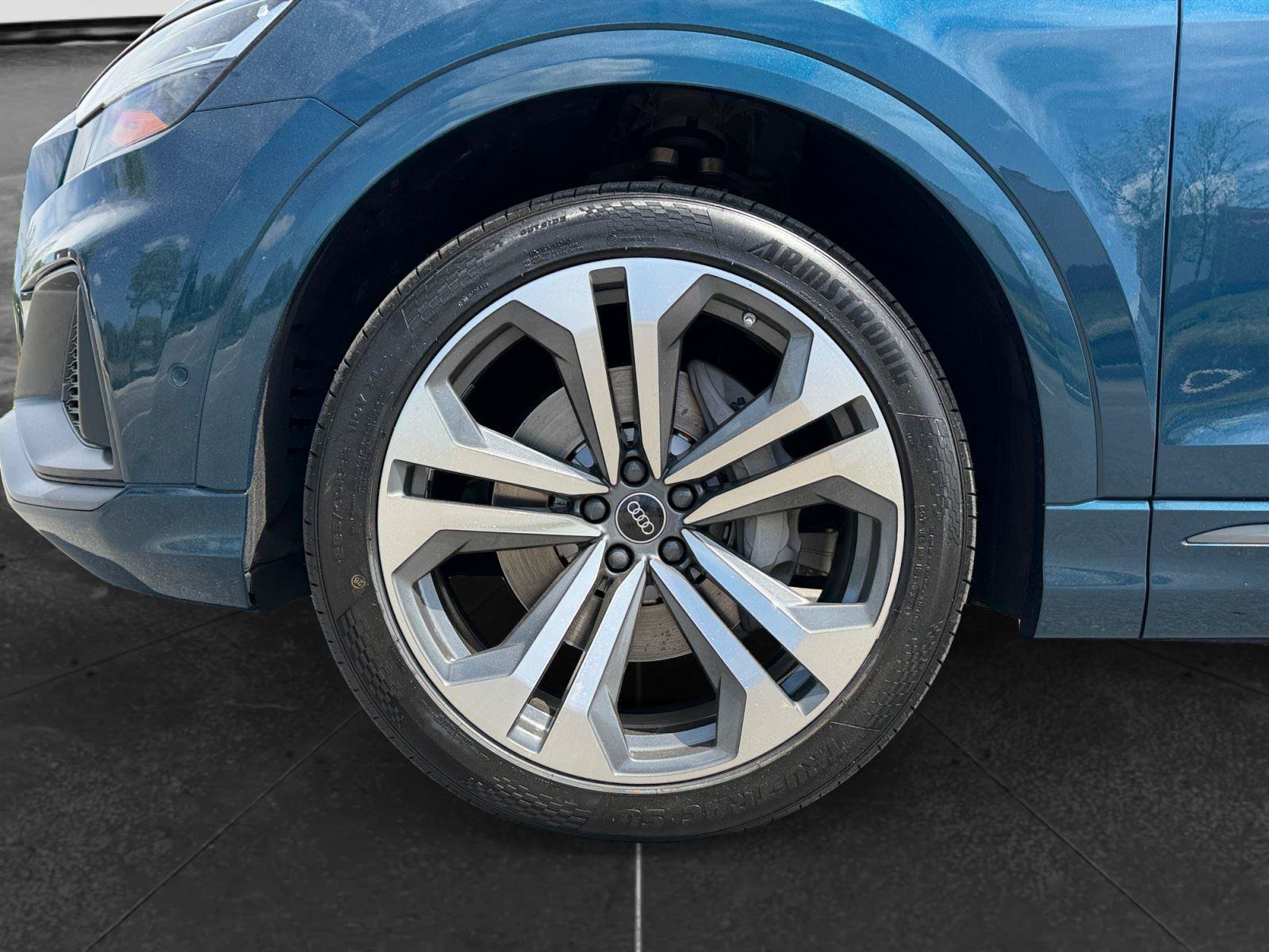 Used 2022 Audi Q8 Premium Plus w/ Premium Plus Package AWD/4WD image 10