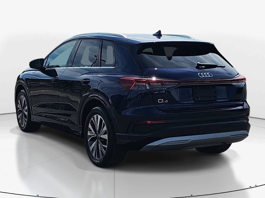 Used 2023 Audi Q4 e-tron Premium Plus w/ Premium Plus image 7