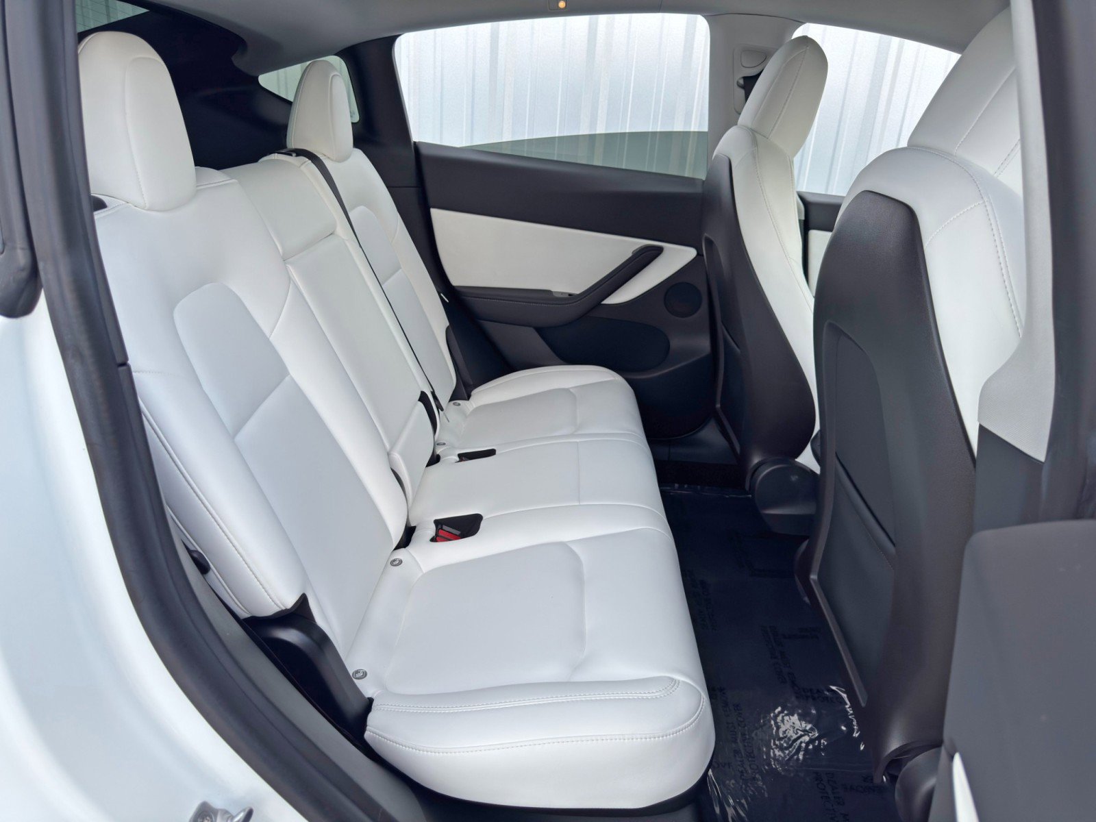 Used 2020 Tesla Model Y Long Range image 42