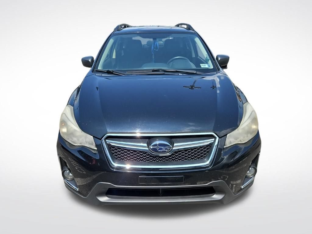 Used 2017 Subaru Crosstrek 2.0i AWD/4WD image 2
