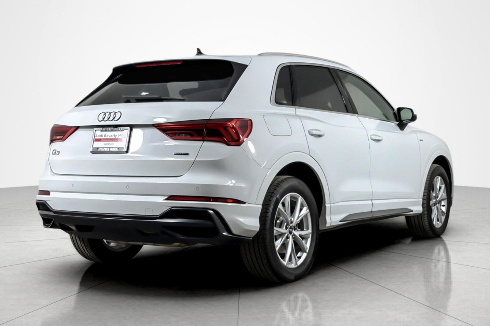 Used 2022 Audi Q3 2.0T Premium Plus AWD/4WD image 5