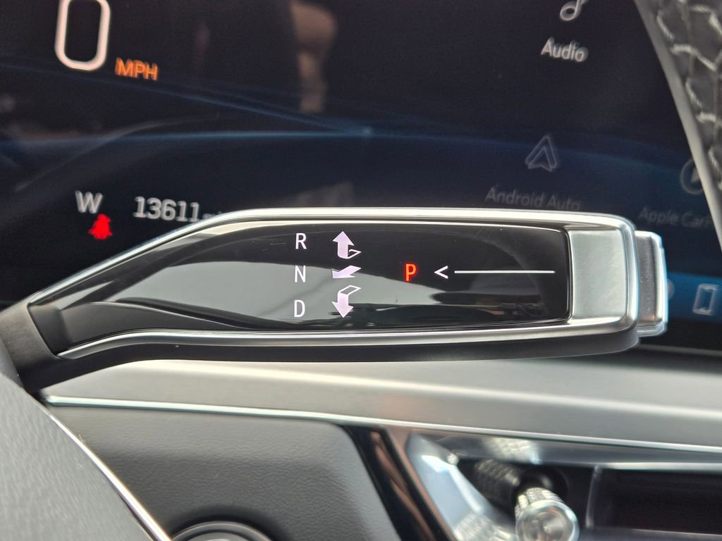 Certified 2024 Cadillac Lyriq Luxury image 24