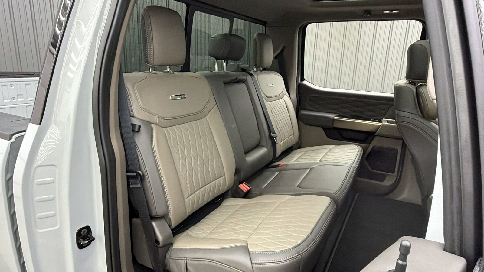 Used 2026 Ford F450 Platinum w/ Platinum Plus Package AWD/4WD image 41