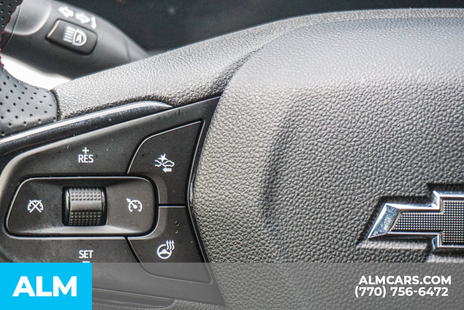 Used 2025 Chevrolet Trax RS w/ Driver Confidence Package FWD image 31