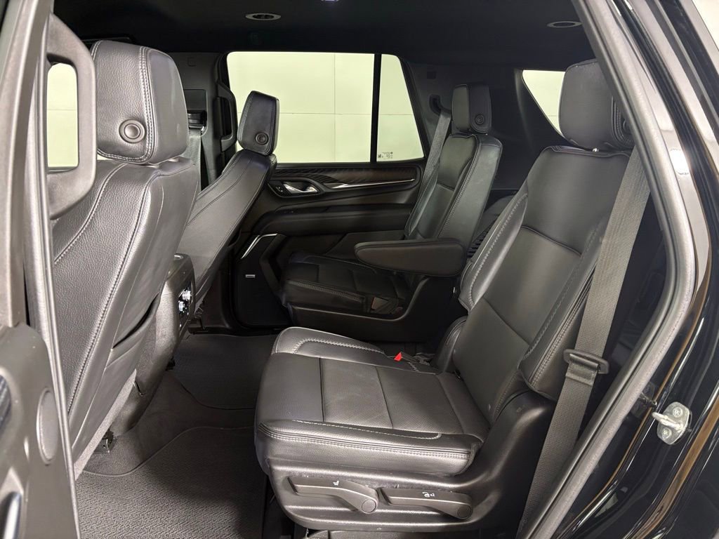 Used 2024 GMC Yukon Denali RWD image 38