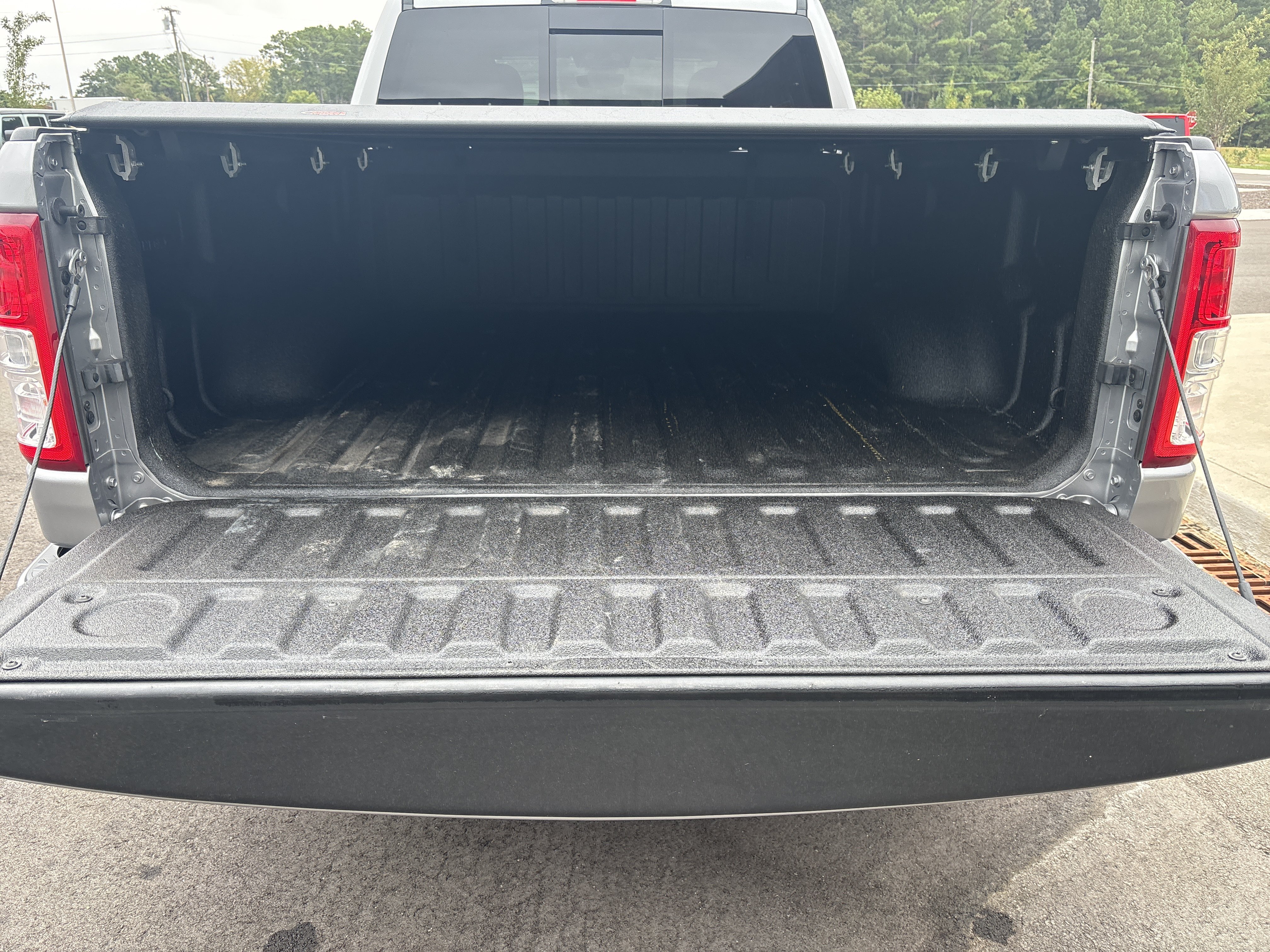 Used 2022 RAM 1500 Big Horn RWD image 37