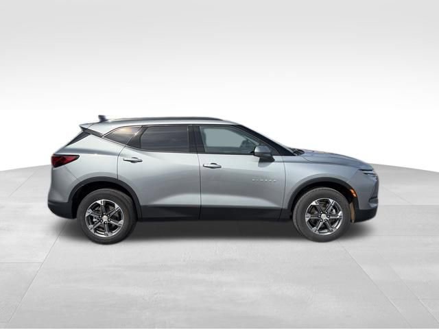 Certified 2024 Chevrolet Blazer LT w/ Convenience Package image 8