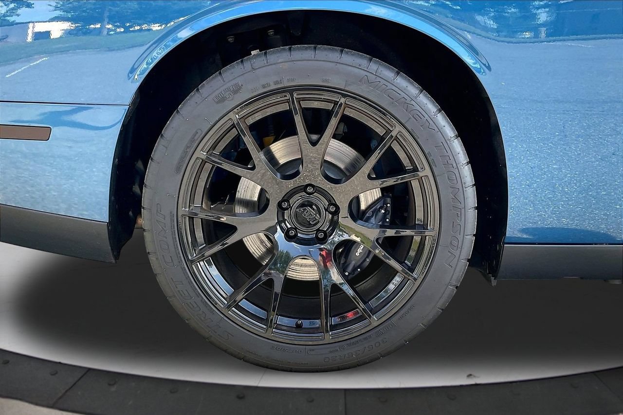 Certified 2023 Dodge Challenger R/T Scat Pack w/ Plus Package RWD image 37