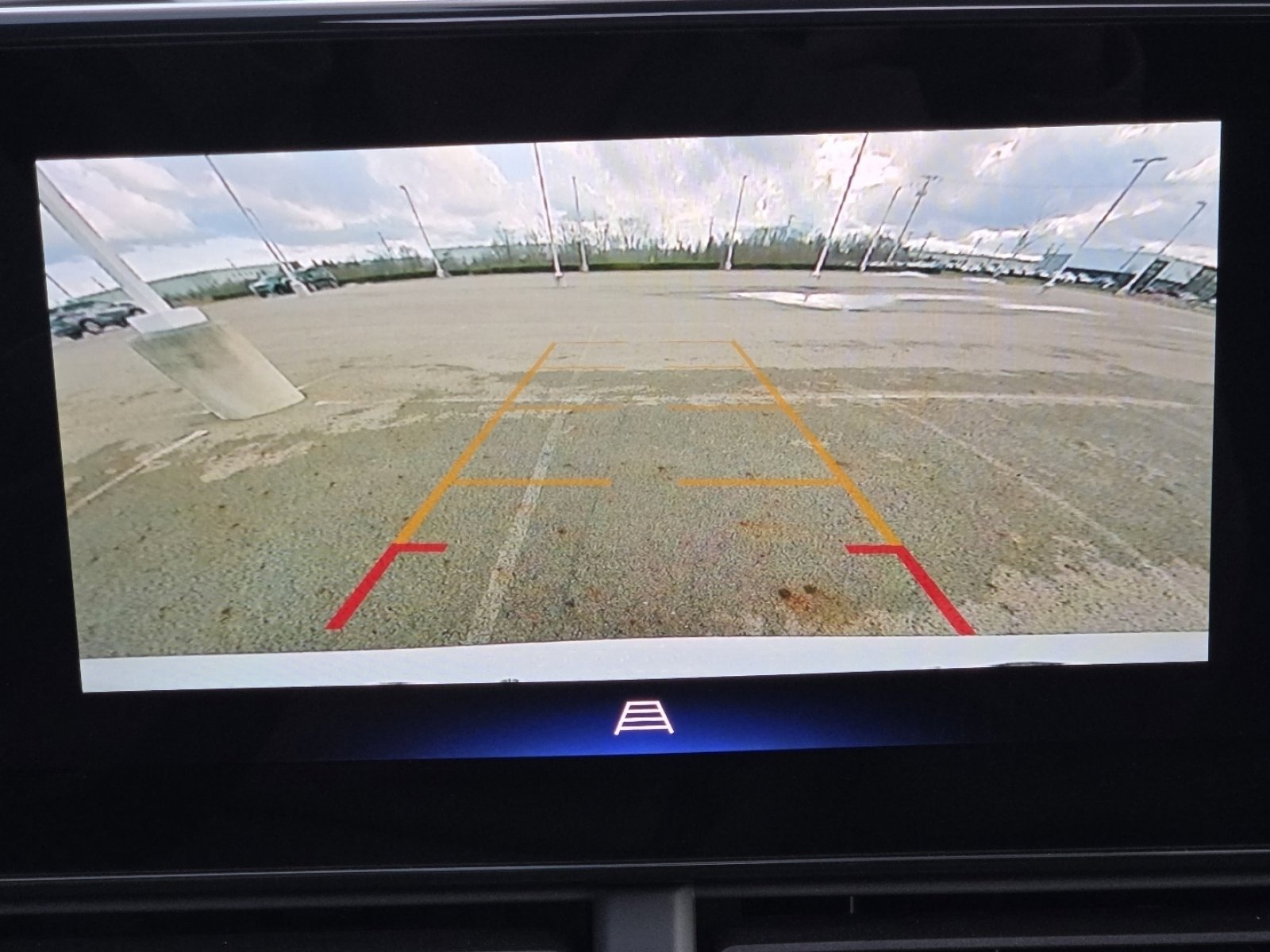 Used 2025 Chevrolet Trax RS w/ Sunroof Package image 8