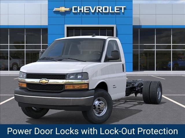 New 2026 Chevrolet Express 4500 4500 Series w/ Power Convenience Package image 6