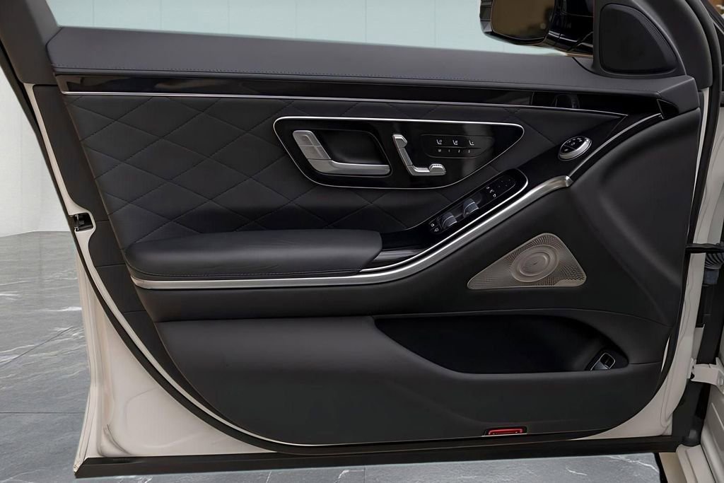 Used 2022 Mercedes-Benz S 580 4MATIC Sedan image 37
