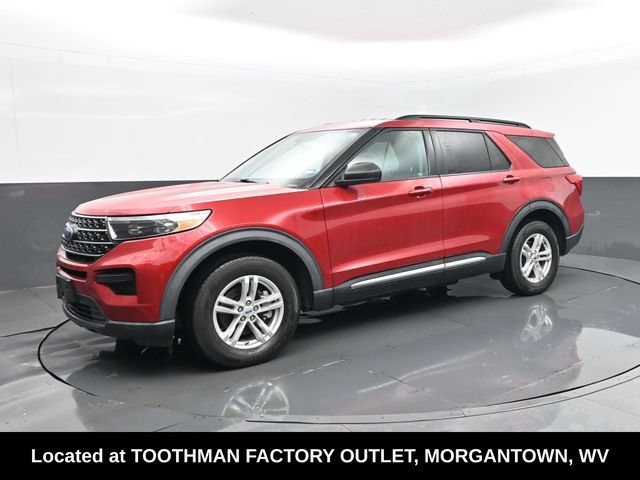 Used 2022 Ford Explorer XLT w/ Class IV Trailer Tow Package AWD/4WD image 2