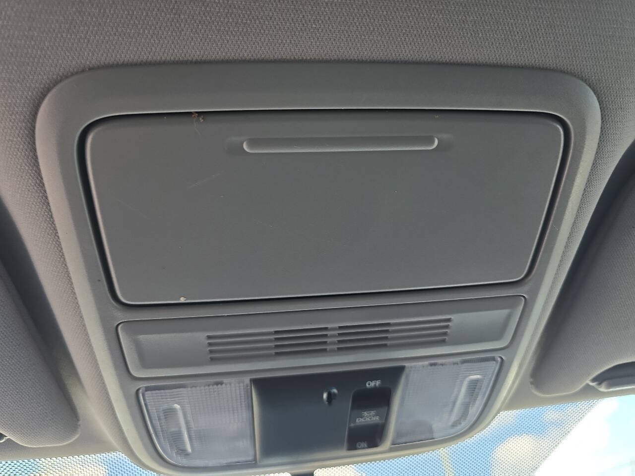 Used 2020 Honda Odyssey LX image 31