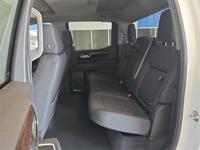 Used 2025 GMC Sierra 1500 Elevation image 22