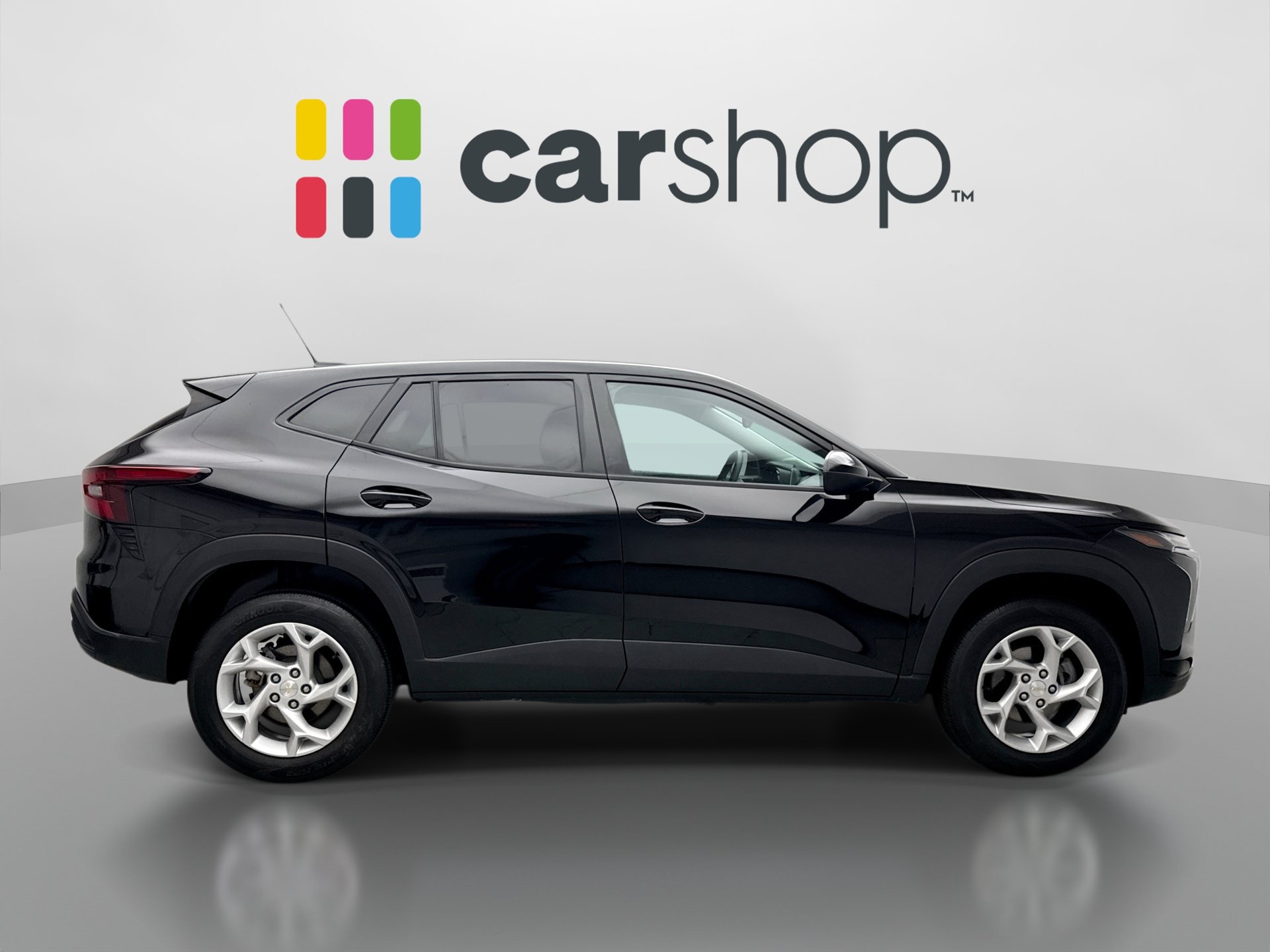 Used 2024 Chevrolet Trax LS w/ LS Convenience Package FWD image 6