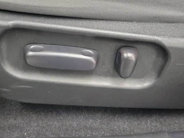 Used 2021 Toyota Tacoma SR5 RWD image 23