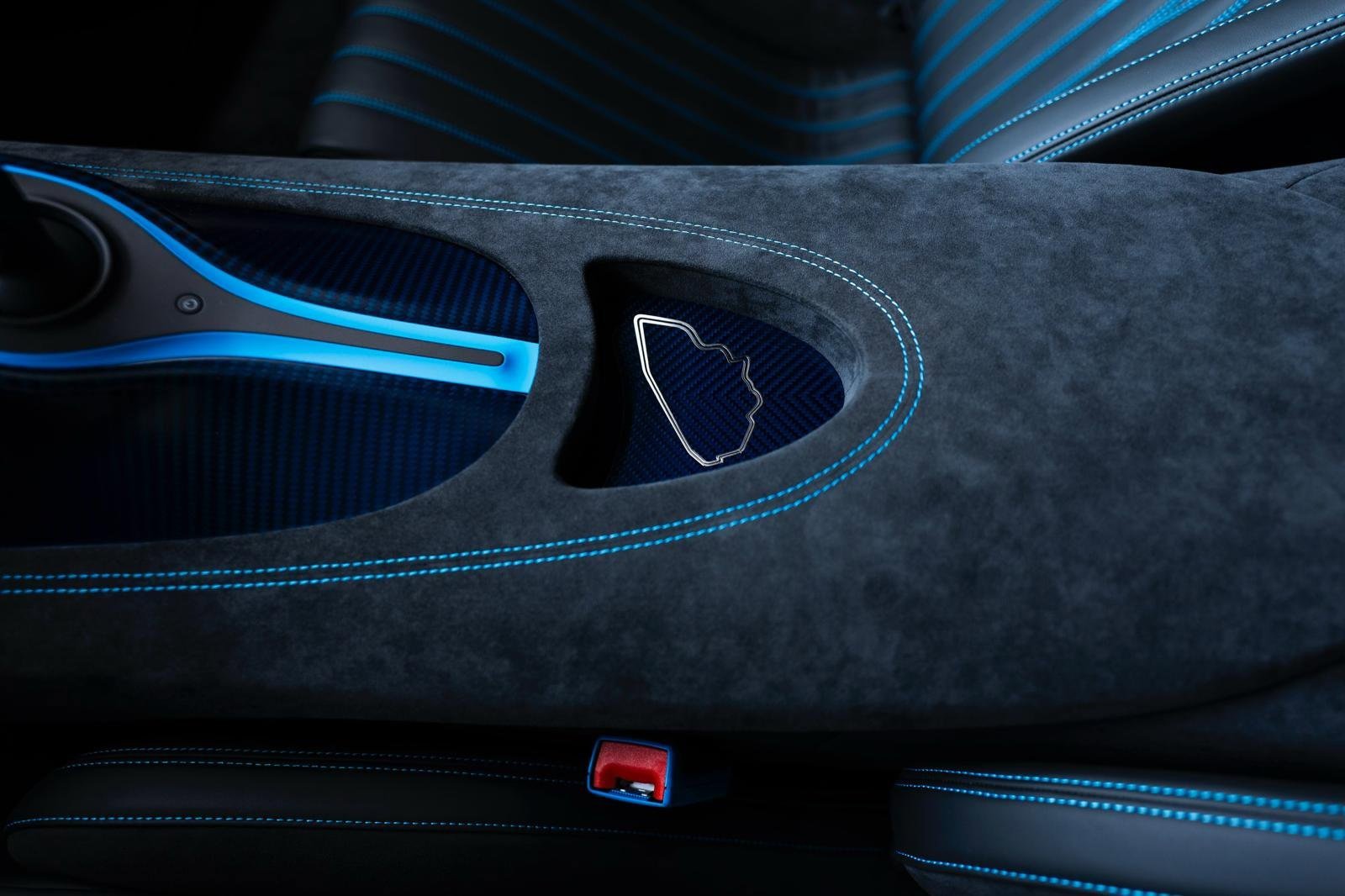 Used 2023 Bugatti Chiron Pur Sport image 21