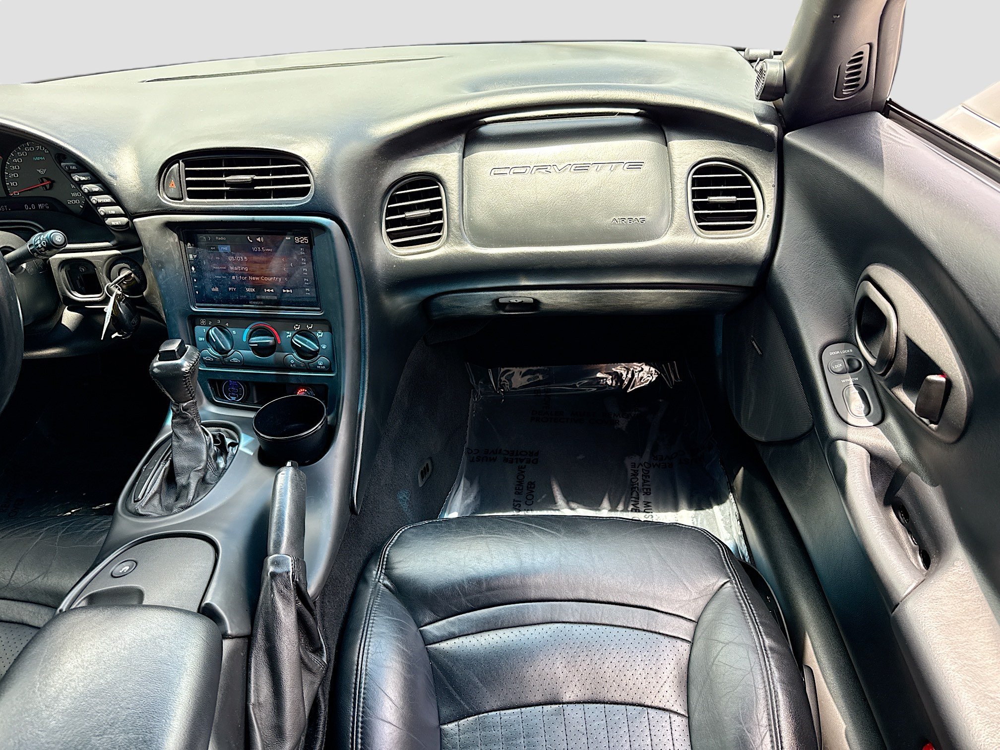 Used 1997 Chevrolet Corvette Coupe RWD image 19