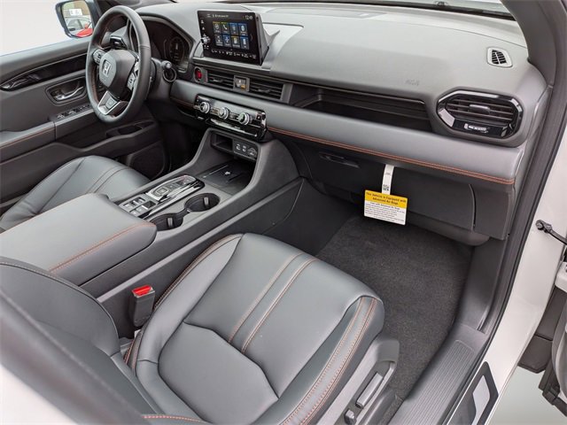 New 2025 Honda Pilot TrailSport image 35