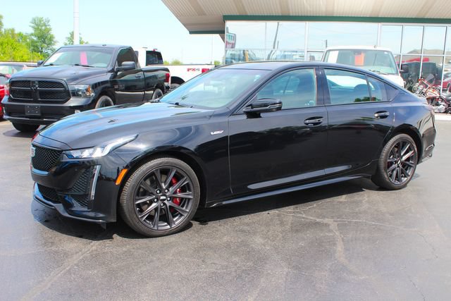 Used 2023 Cadillac CT5 V w/ Premium Package AWD/4WD image 2