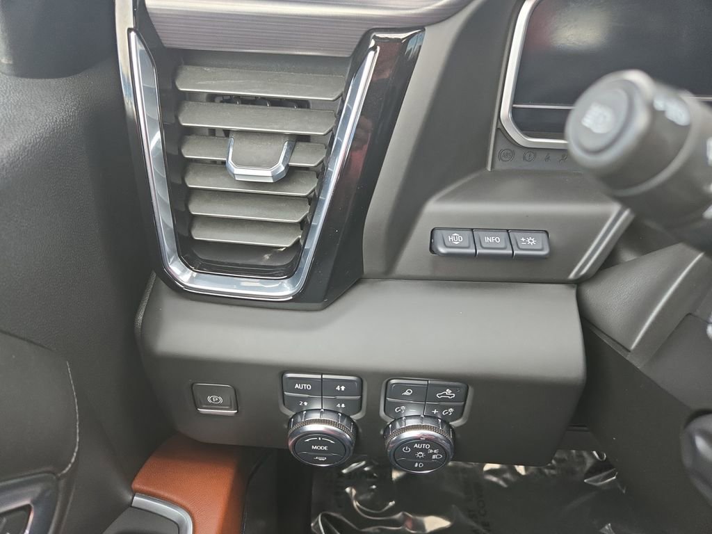 Used 2023 GMC Sierra 1500 Denali Ultimate image 22