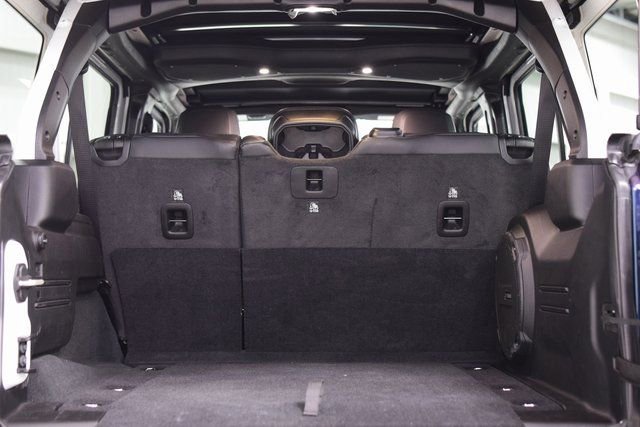 Used 2024 Jeep Wrangler Sahara w/ Technology Group image 22