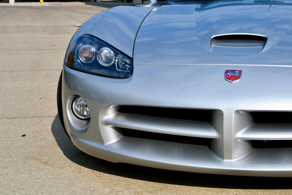 Used 2005 Dodge Viper SRT-10 w/ Mamba Edition Group RWD image 17