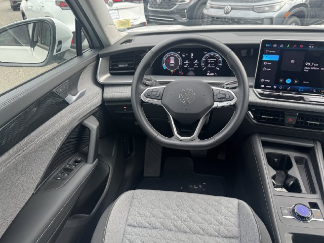 Used 2026 Volkswagen Tiguan S AWD/4WD image 15