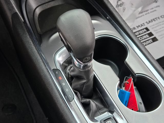 Used 2023 Chevrolet Malibu LT FWD image 22