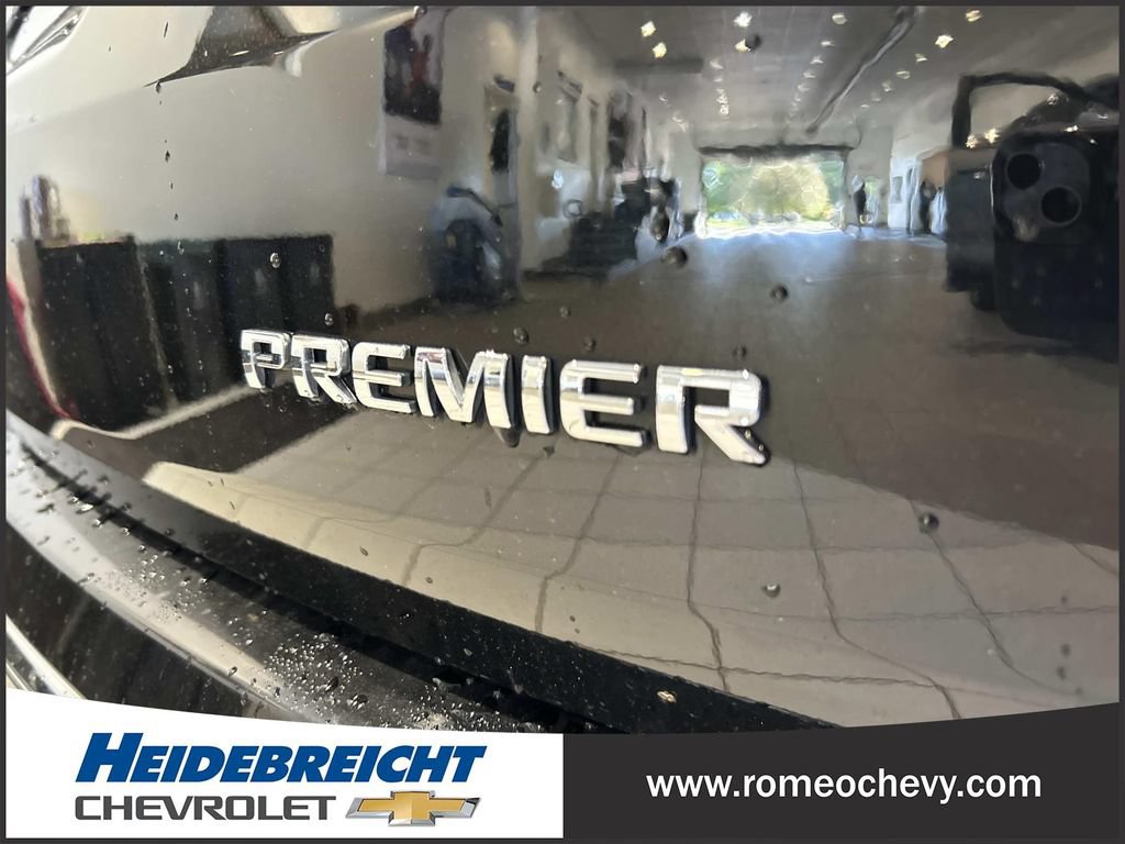 Used 2023 Chevrolet Traverse Premier w/ LPO, Floor Liner Package AWD/4WD image 41