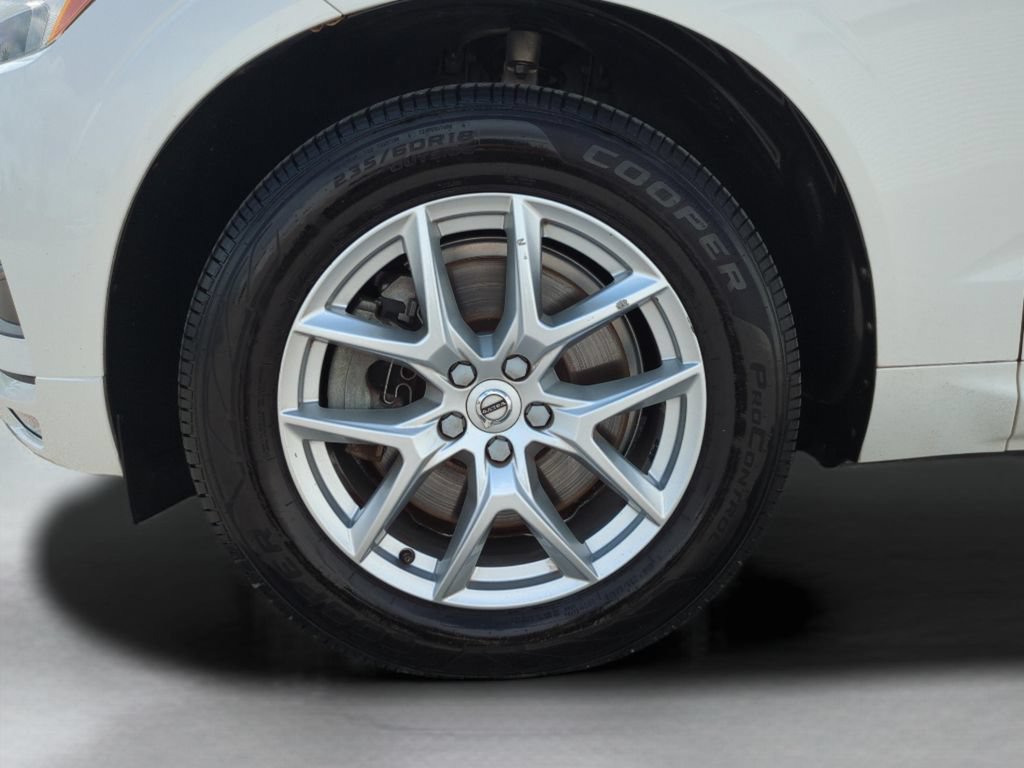 Used 2021 Volvo XC60 T6 Momentum AWD/4WD image 27