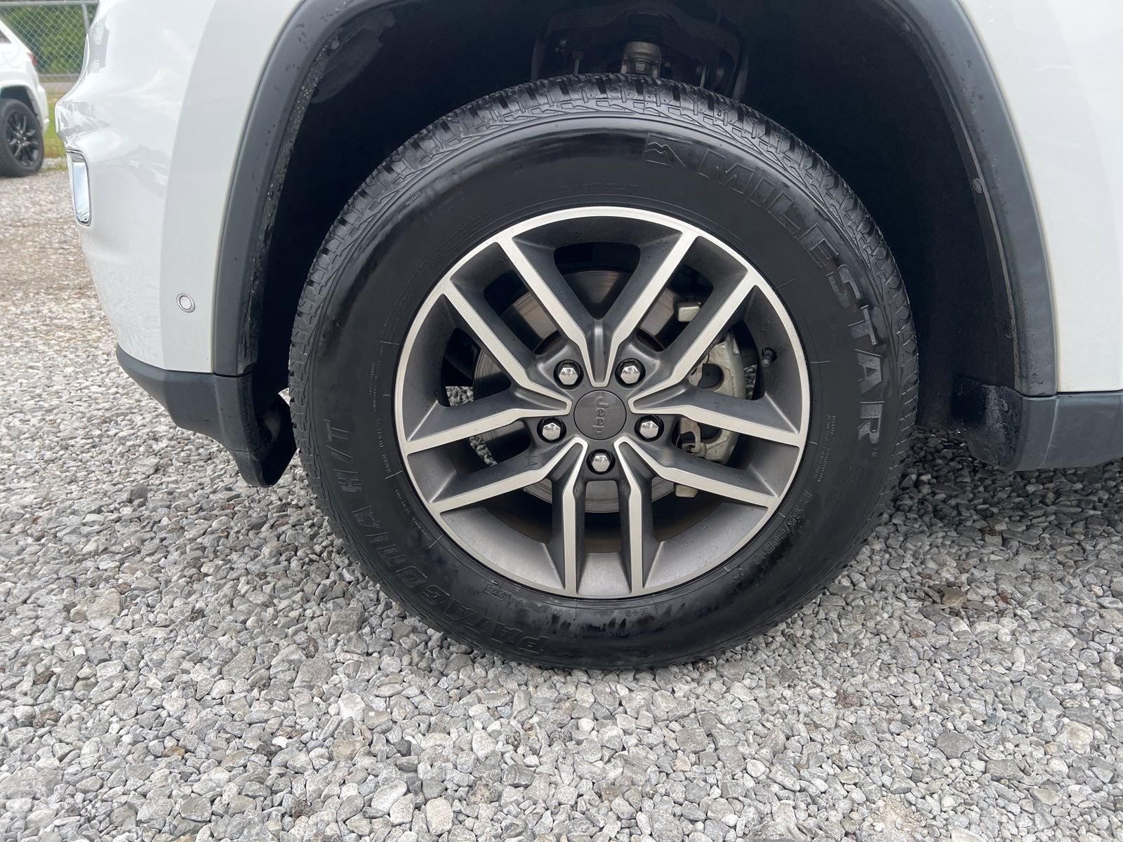 Used 2020 Jeep Grand Cherokee Limited RWD image 7