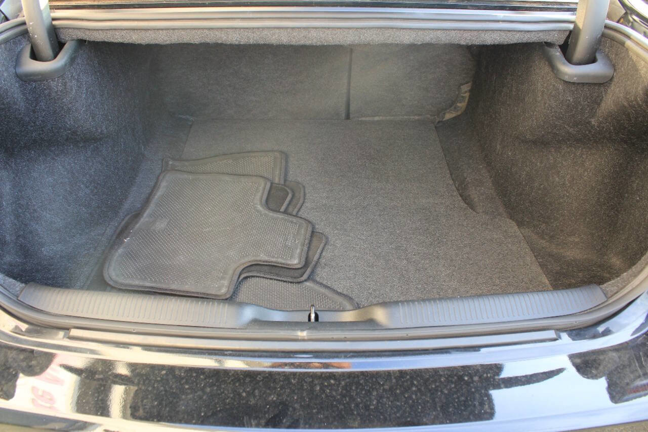 Used 2016 Dodge Charger SE w/ Power Sunroof Group image 15