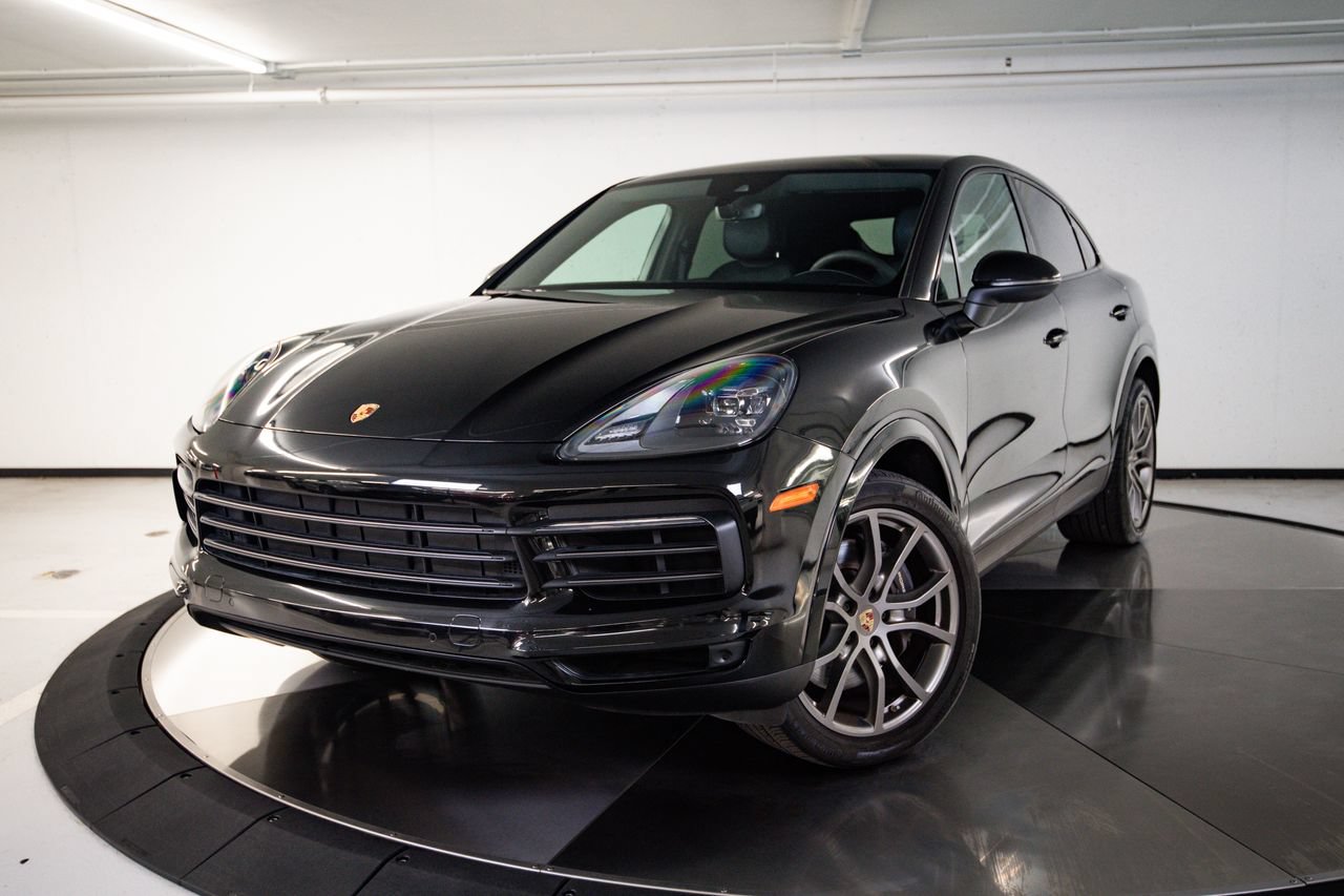 Certified 2023 Porsche Cayenne Platinum Edition AWD/4WD image 1