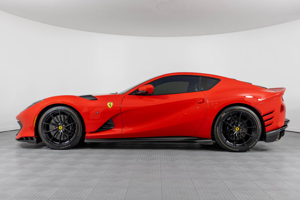 Used 2023 Ferrari 812 Competizione RWD image 61