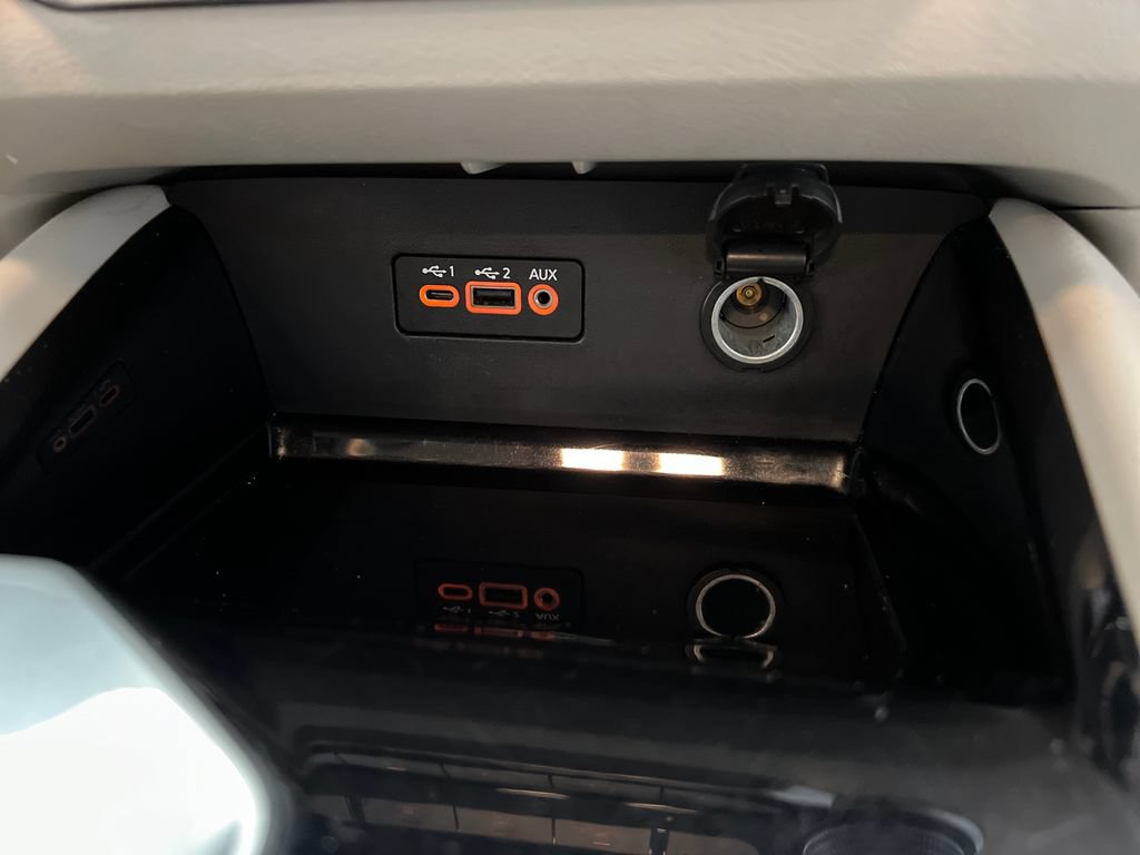 Used 2024 Nissan Altima 2.5 SV AWD/4WD image 49
