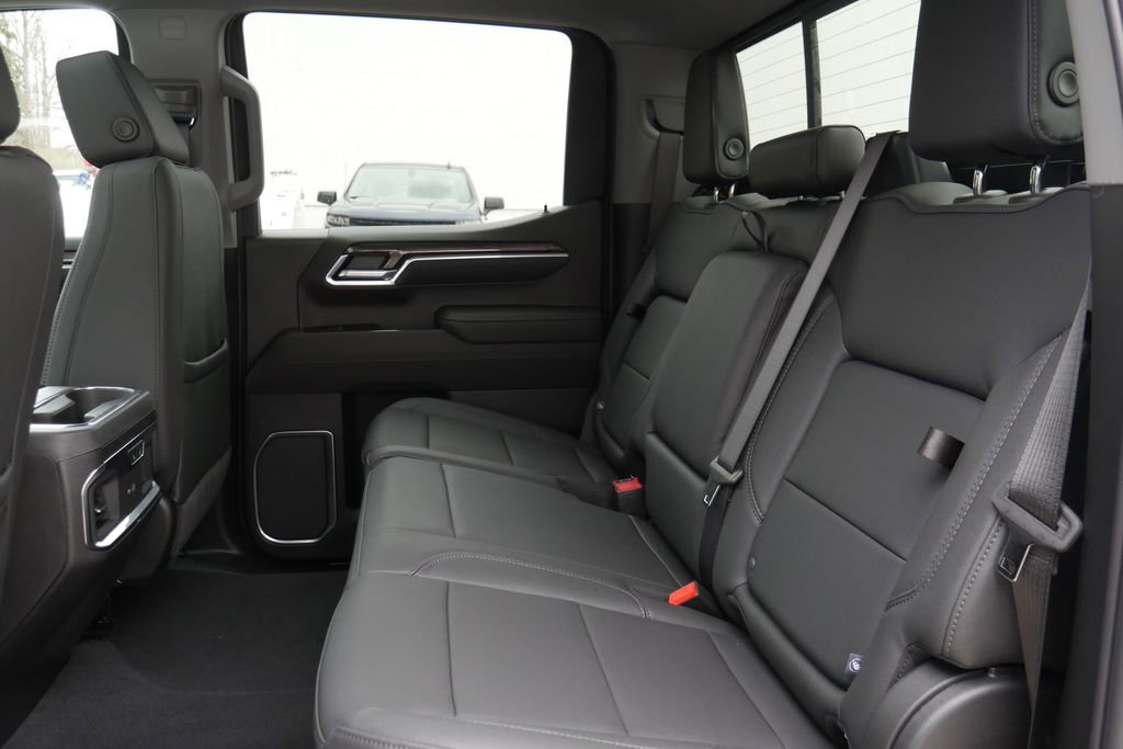 New 2026 Chevrolet Silverado 1500 LTZ w/ LTZ Premium Package image 30