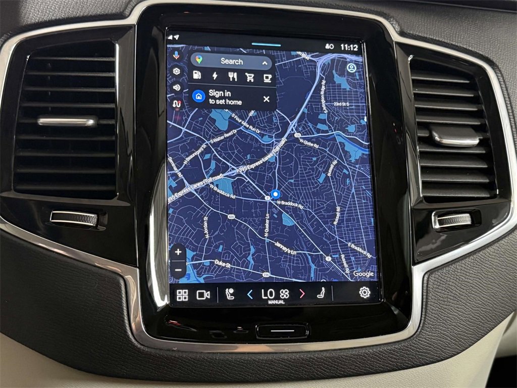 Used 2023 Volvo XC90 T8 Plus image 6