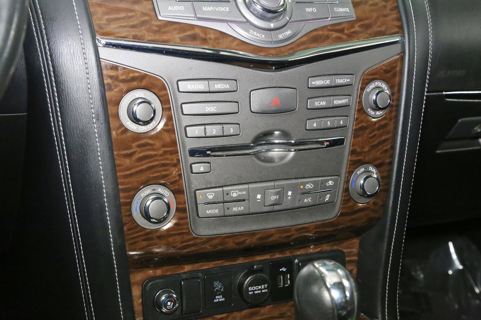 Used 2018 Nissan Armada Platinum w/ Captain Seat Package image 11