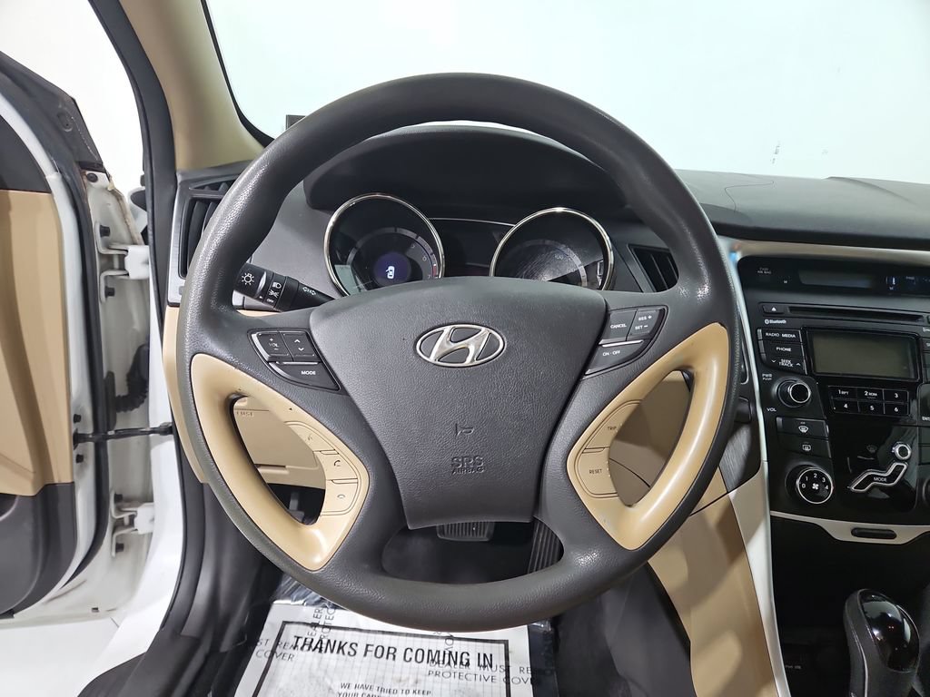 Used 2012 Hyundai Sonata GLS FWD image 15