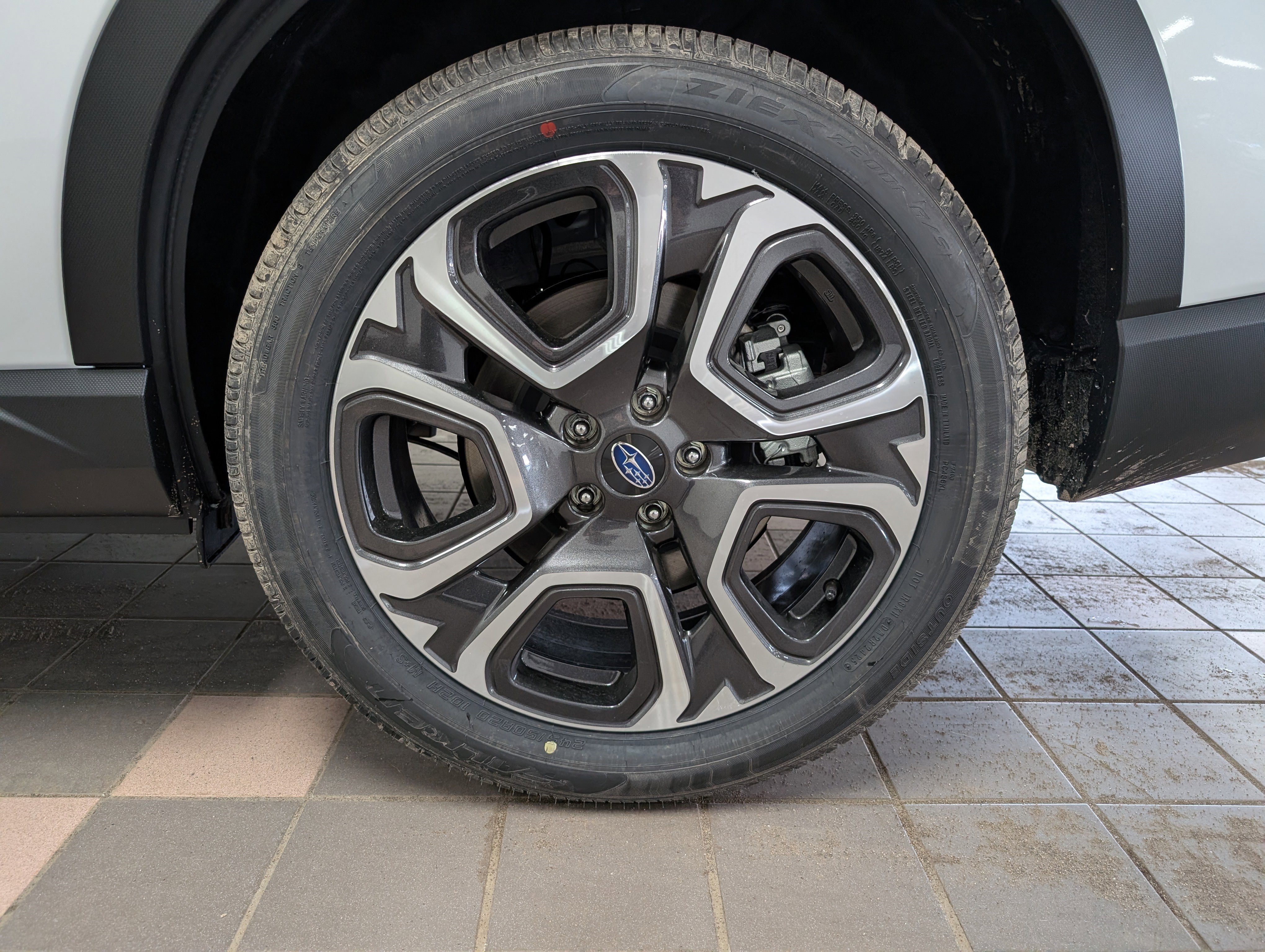 New 2025 Subaru Ascent Touring w/ Popular Package #2 image 36