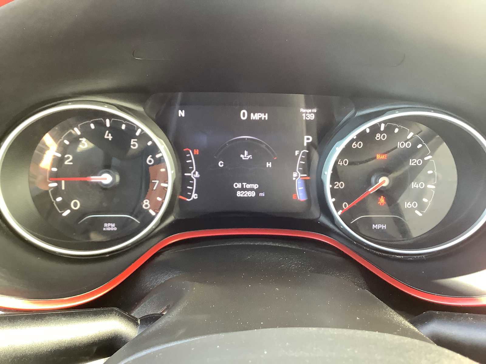 Used 2018 Jeep Compass Trailhawk w/ Leather Interior Group AWD/4WD image 18