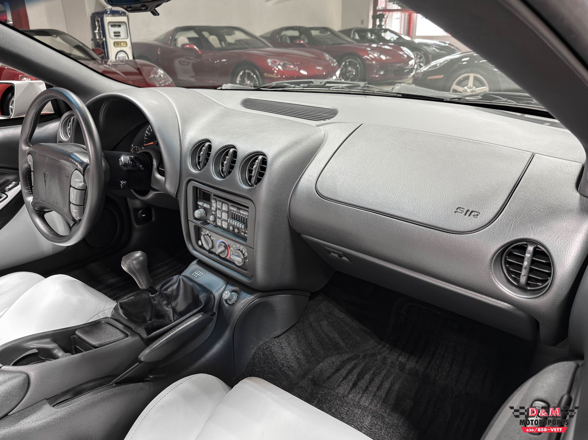 Used 1994 Pontiac Firebird Coupe RWD image 13