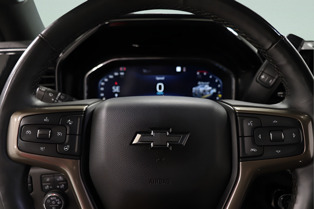 Used 2024 Chevrolet Silverado 2500 High Country w/ High Country Premium Package AWD/4WD image 14