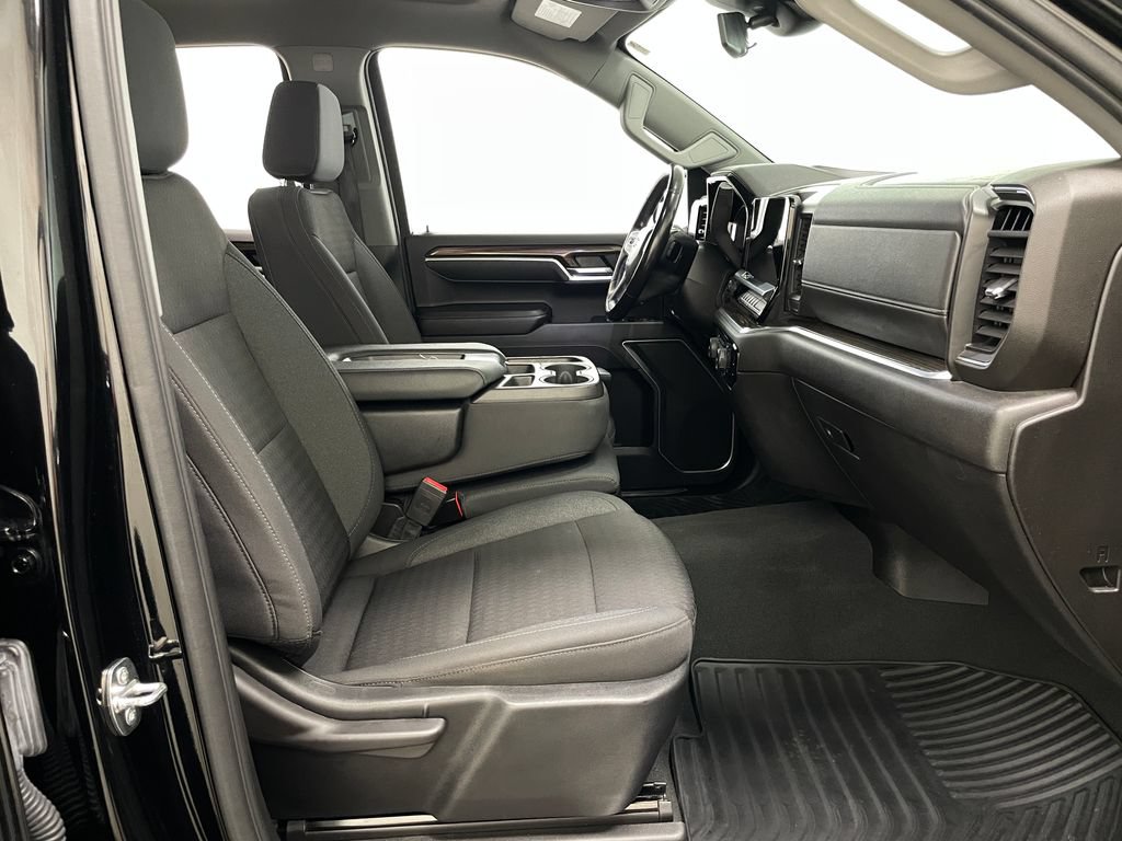 Certified 2022 Chevrolet Silverado 1500 LT AWD/4WD image 34